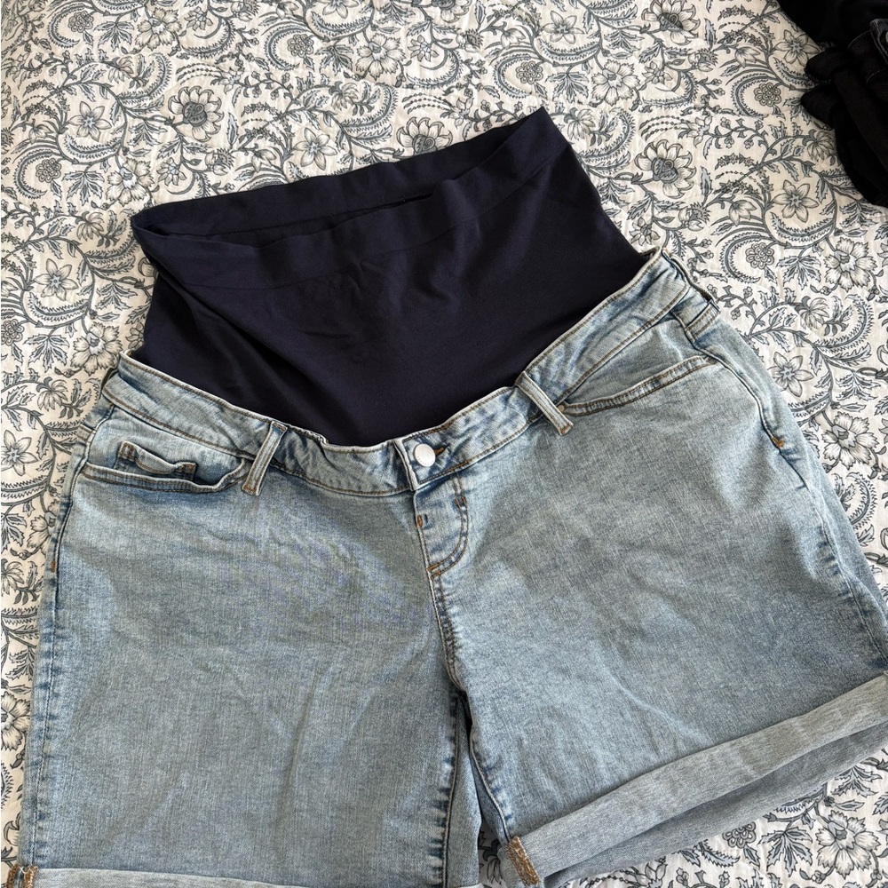 Seraphine High Waist Denim Maternity Shorts - Blue and Black